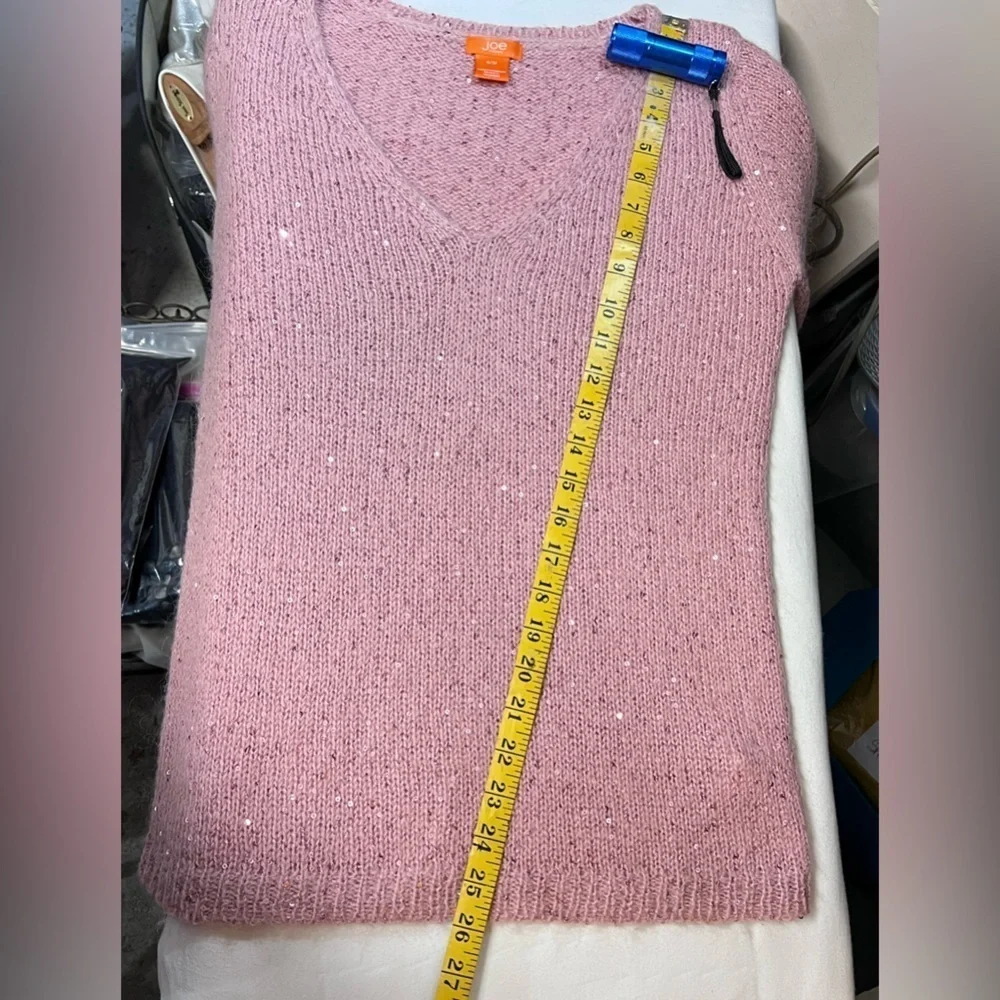 🛍️Pink sequin V-neck knit sweater from JOE FRESH Size S. - Picture 13 of 13